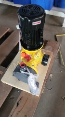 趣一 隔膜计量泵 GM0170PQ1MNN 台 电动 170L/H 7米  